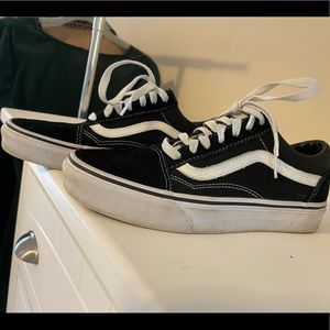 Black Vans Old Skool